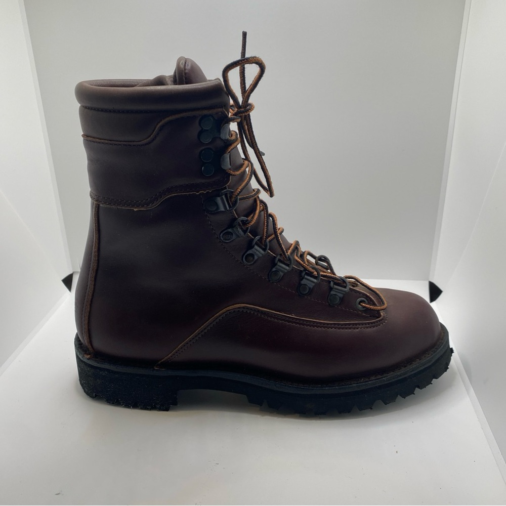 Vintage Danner “Logger” Brown Leather Boots - Picture 3 of 10